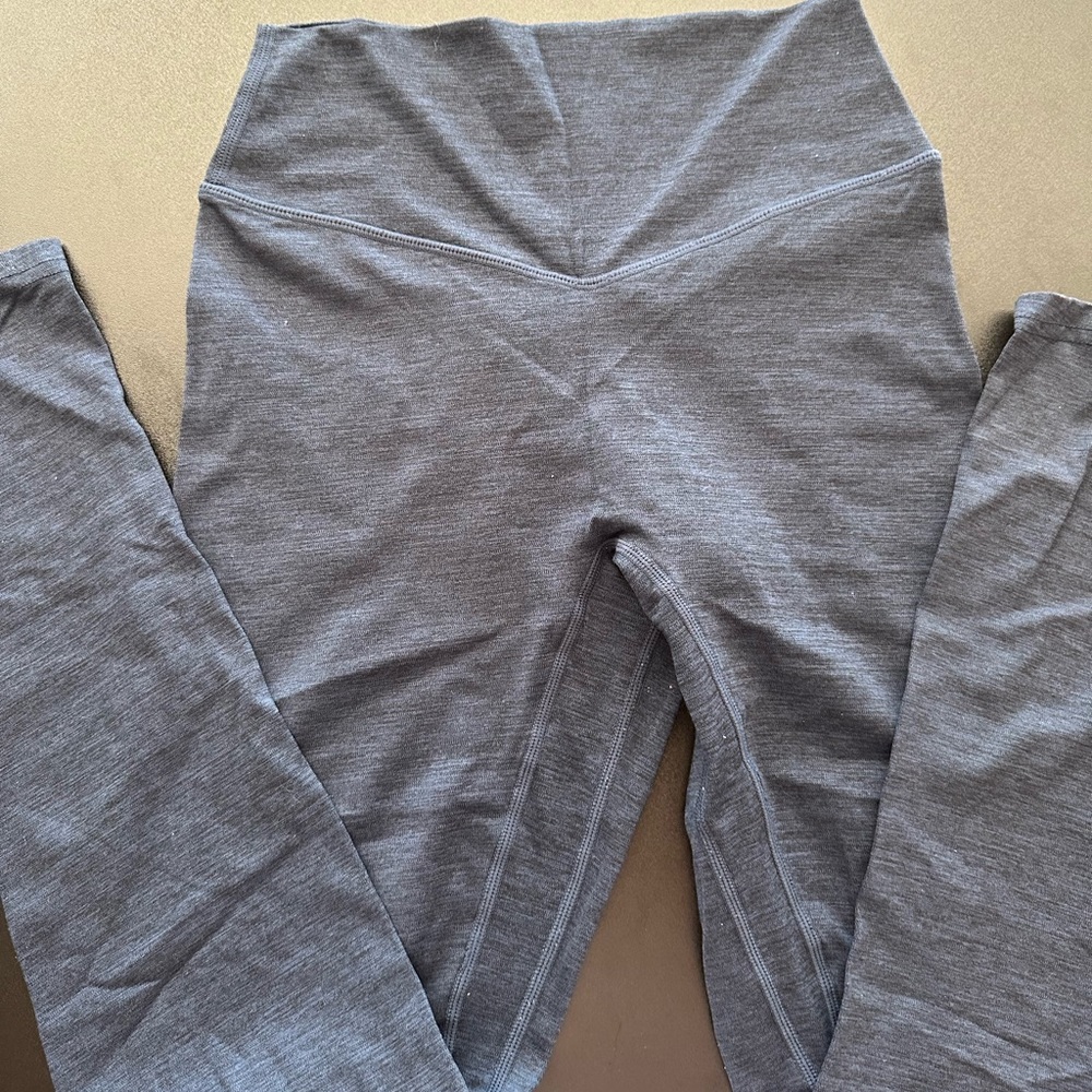 ✨sold✨Balance Athletica now vitality cloud leggings Navy